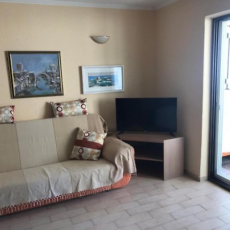 Apartments Zovko Tučepi Eksteriør bilde