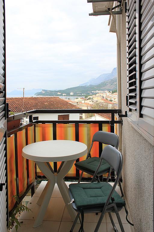 Apartments Zovko Tučepi Rom bilde