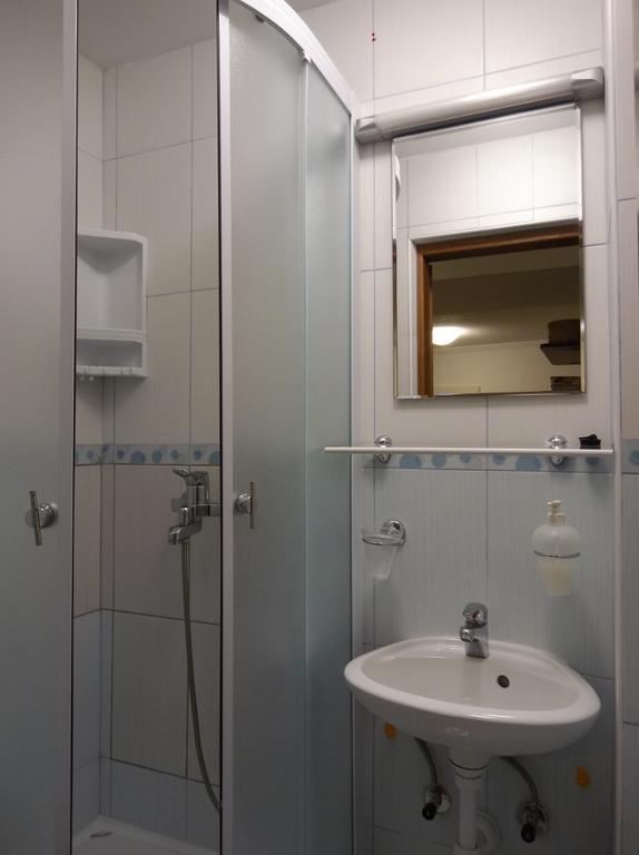 Apartments Zovko Tučepi Eksteriør bilde