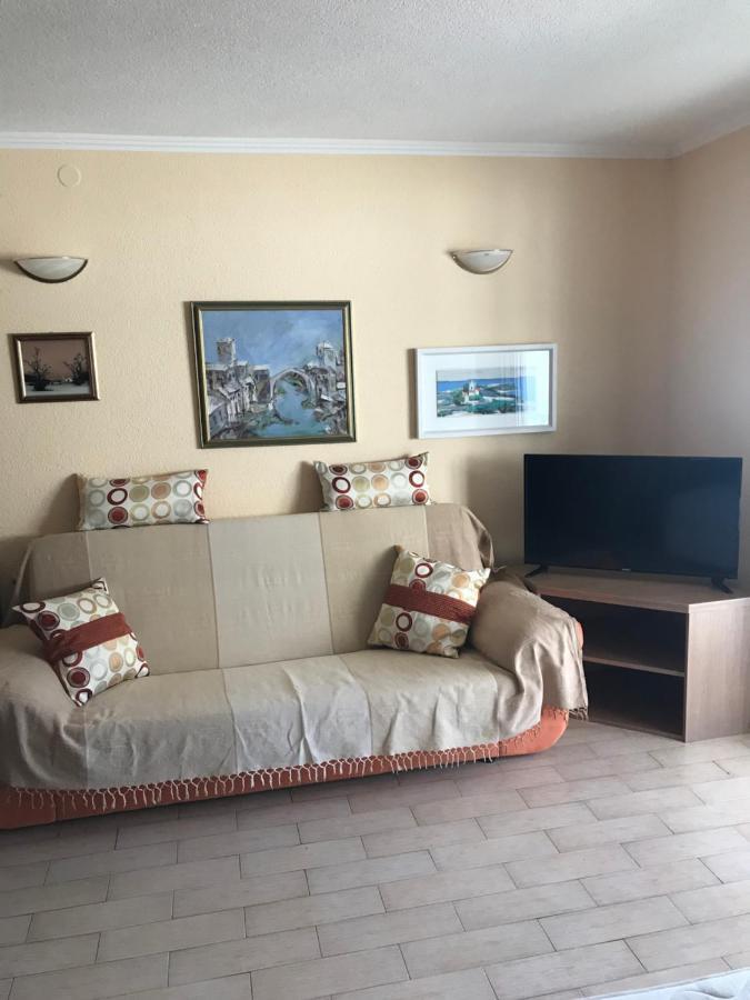 Apartments Zovko Tučepi Eksteriør bilde